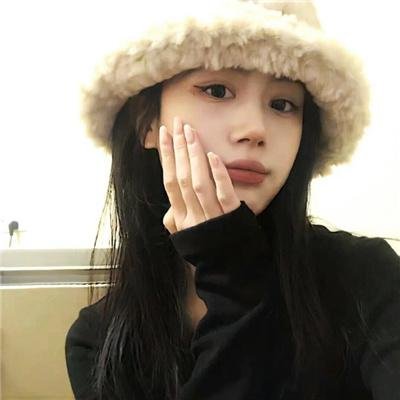 草裙春色